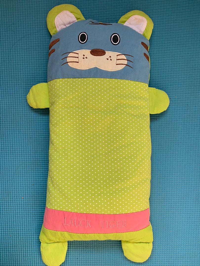 buckwheat stuffed pillows