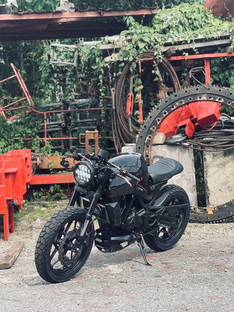 Motor cafe hot sale racer 250cc