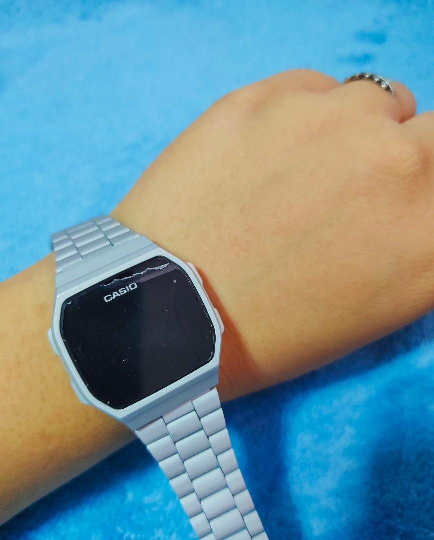 Casio a168 sales touch watch