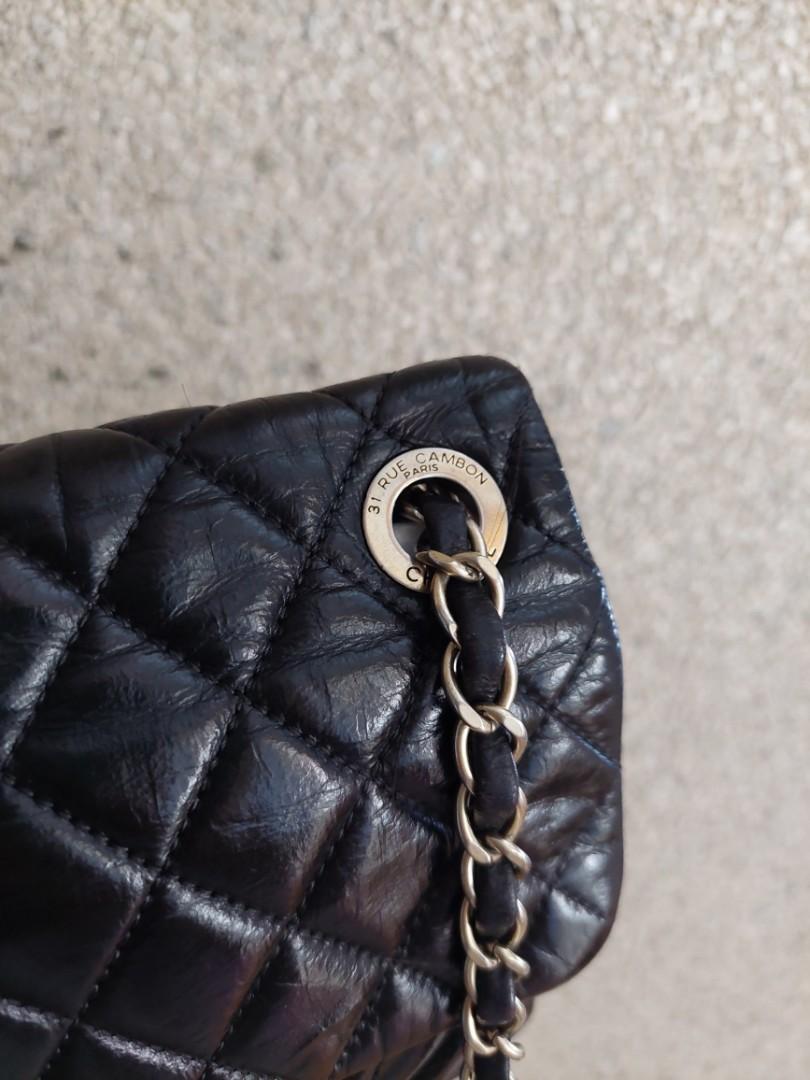 Chanel chic quilt flap bag in black glazed calfskin and gold hardware,  Luxury, Bags & Wallets on Carousell
