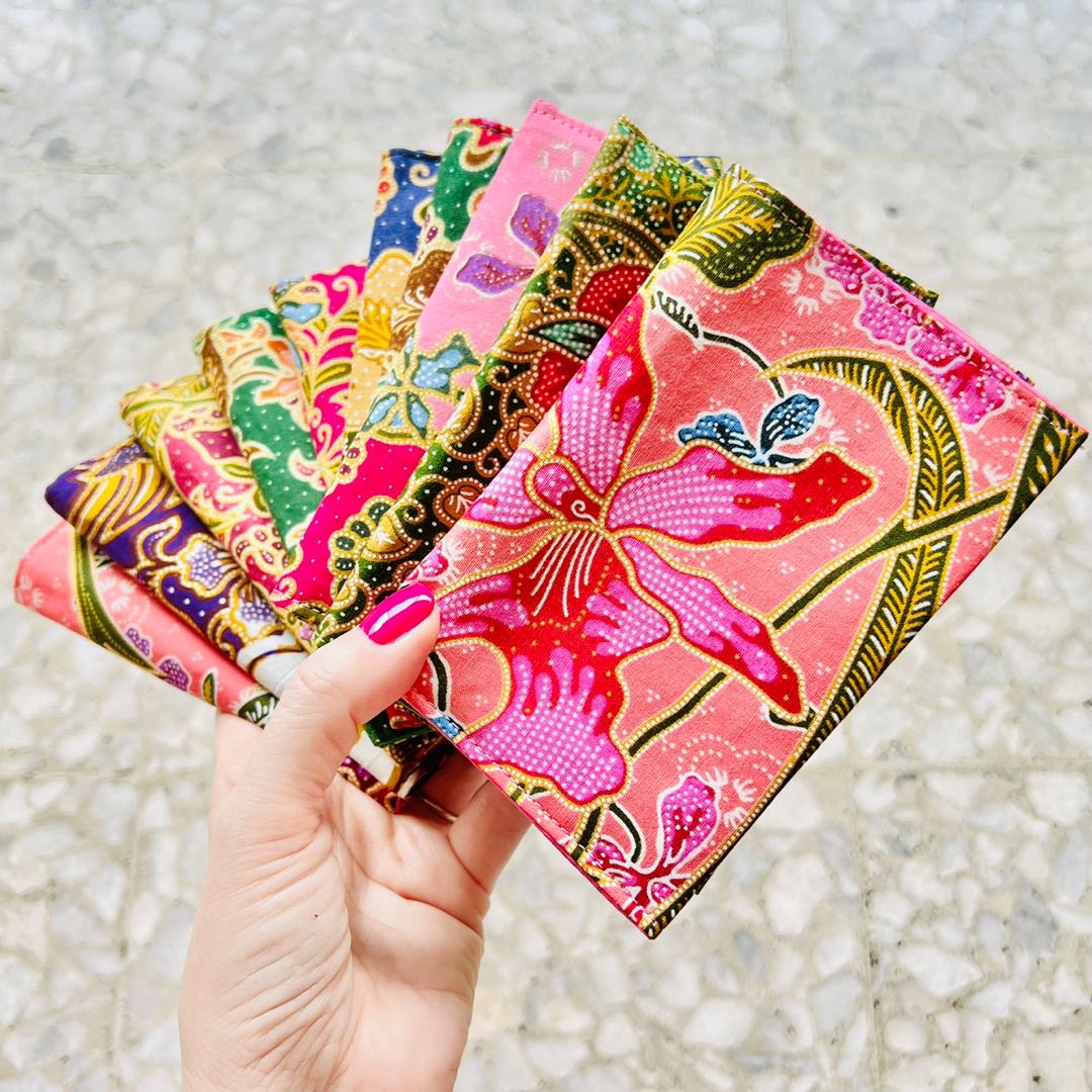 CHOPE! Batik Tissue Holder 3 in 1 Handmade in Singapore, Women's ...
