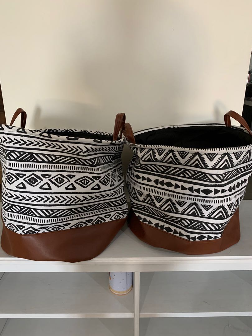 Clothes basket kaison, Furniture & Home Living, Home Improvement