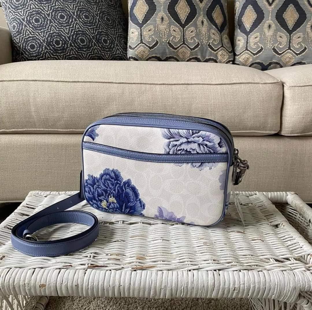 Jes crossbody in signature best sale canvas with kaffe fassett print