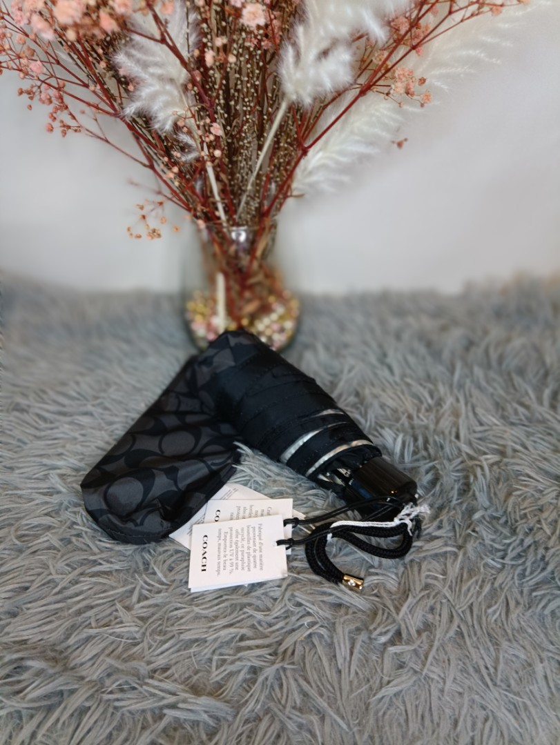 Coach Umbrella, Hobbies & Toys, Travel, Umbrellas on Carousell
