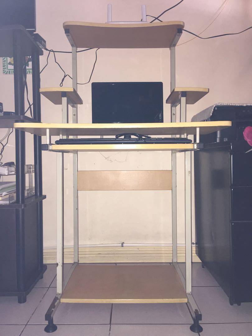 Computer Rack/Desk/Table, Computers & Tech, Parts & Accessories, Other ...