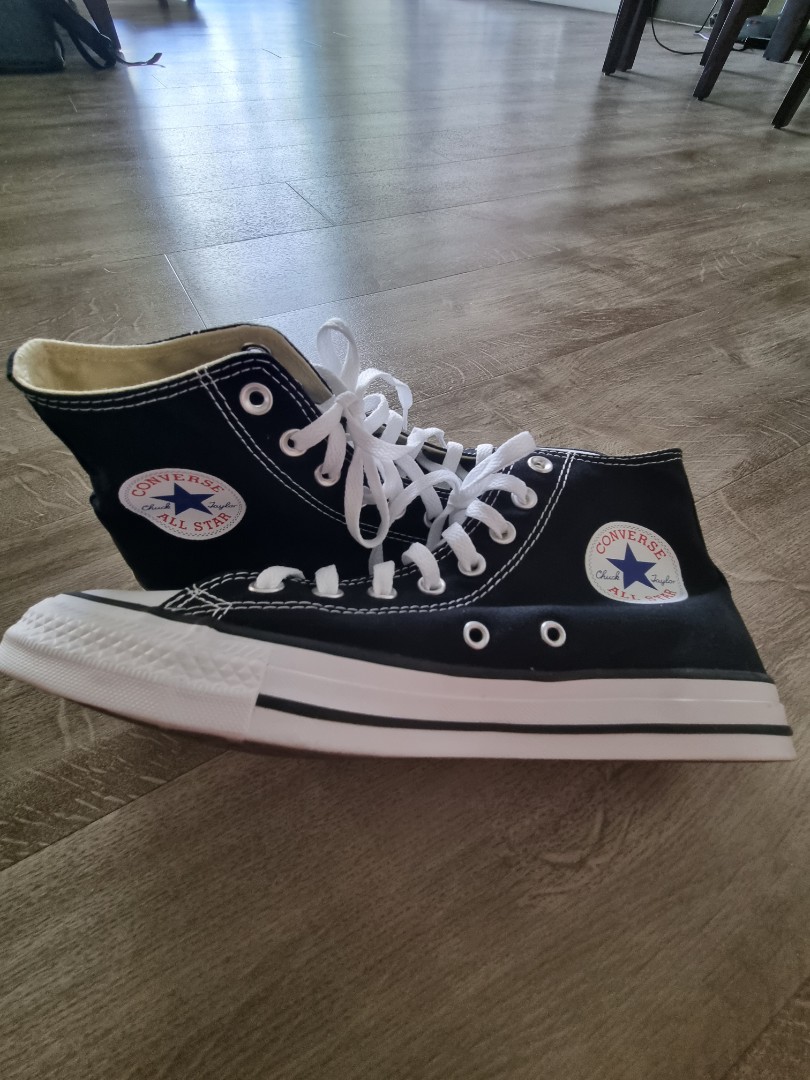 black converse 7.5