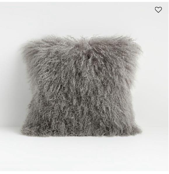Crate Barrel Pelliccia 16