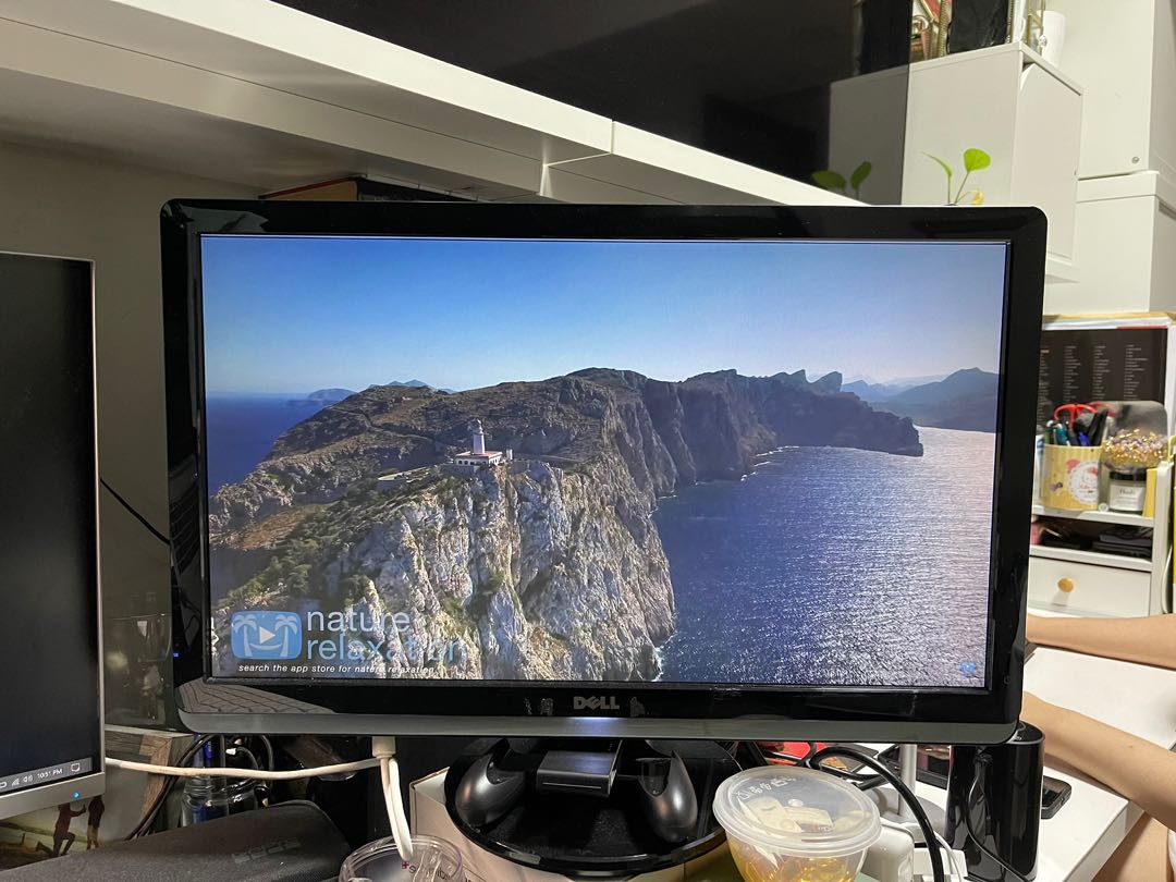 DELL 24 inche Monitor in perfect condition model number ST2220LC