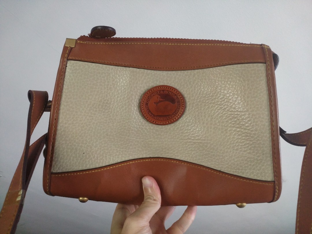Dooney Bourke vintage shoulder bag