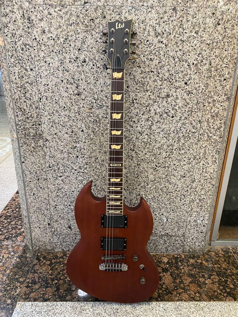 ESP LTD Viper300M Electric Guitar, Hobbies & Toys, Music & Media