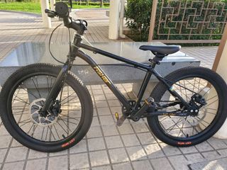（分類：）位於 。 由 bb.boy 提交（商品編號 1163461660，圖片 1）。簡介： 。