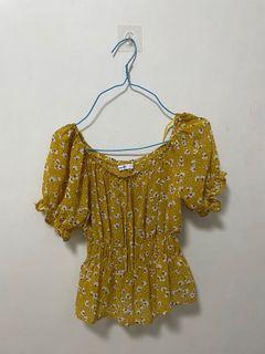 Floral Off Shoulder Top