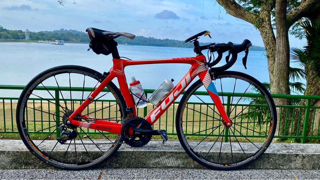 Fuji Transonic carbon frame Road Bike XS Size 49 Sports