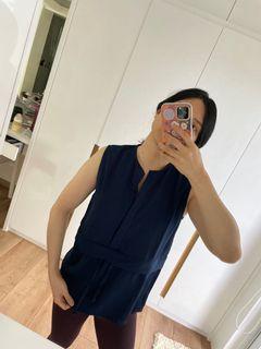 Gaudi dark blue top