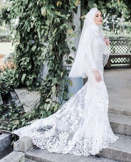 (Category: ) located in . Submitted by mywardrobex (Listing ID 1163392544, Image 1). Description: .