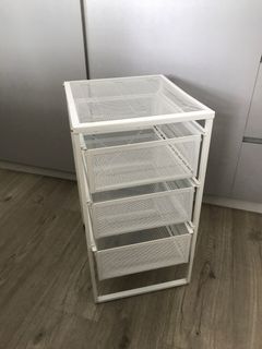 (Category: ) located in . Submitted by shoppppreloved (Listing ID 1163343186, Image 1). Description: .