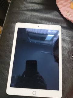 （分類：）位於 。 由 loronald0033 提交（商品編號 1163388043，圖片 1）。簡介： 。