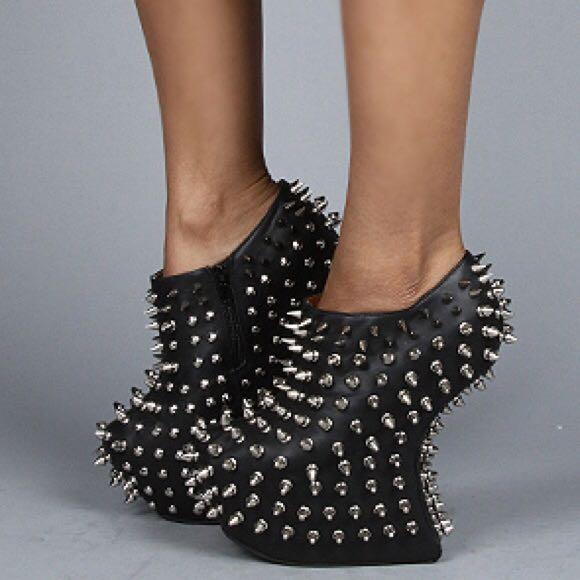 Jeffrey Campbell Shadow Stud Black Silver Platform Heels Boots Women s Fashion Footwear Heels on Carousell