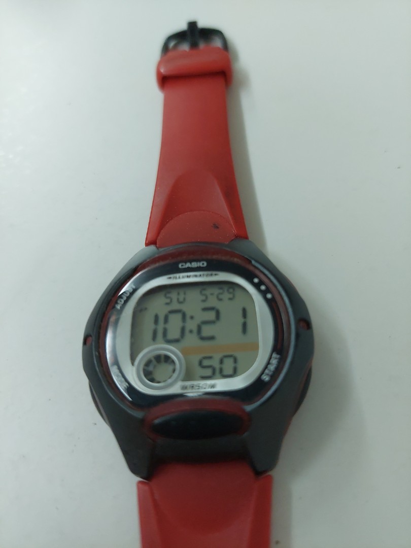 Red kids hotsell watch