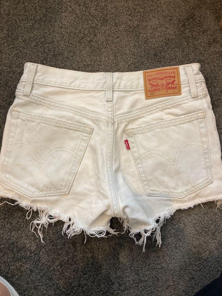 Levi denim shorts 24/6, Women's Fashion 