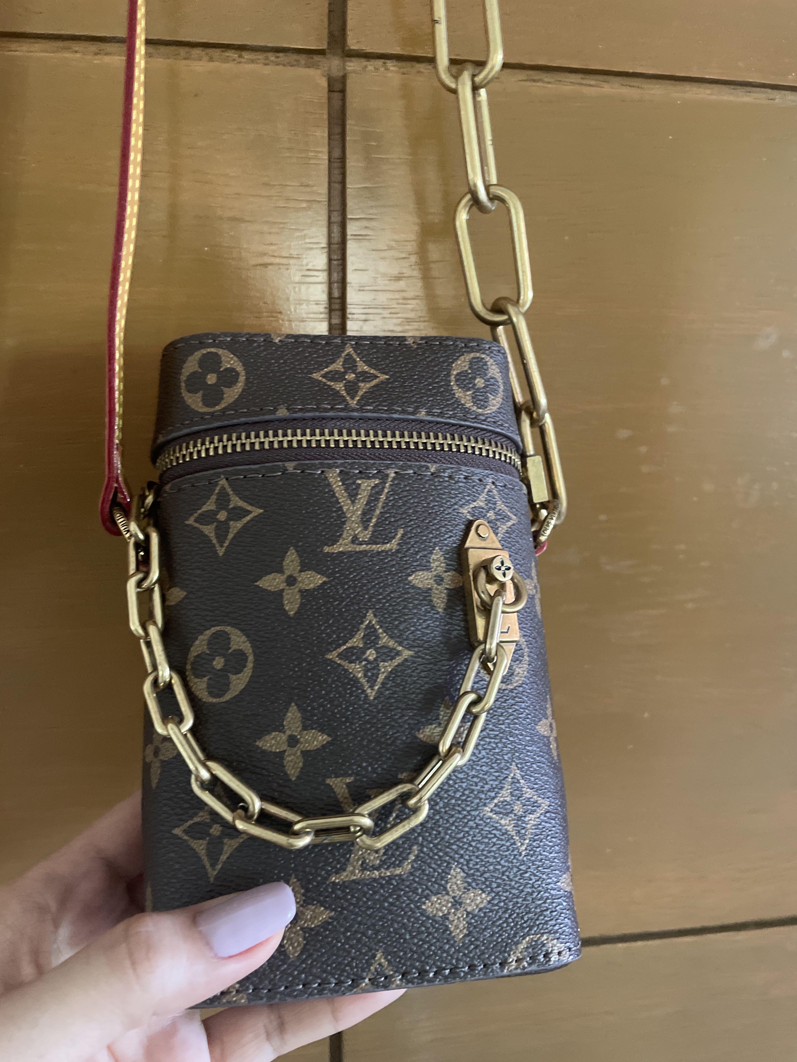 Lv phone box bag top