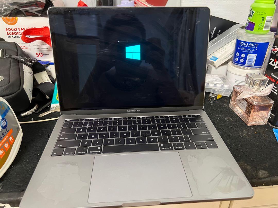 MacBook Pro (Category: Laptops & Notebooks) located in Singapore. Submitted by knsyui (Listing ID 1163477513, Image 1). Description: I downloaded windows but u can change back to iOS , there are also a few sticker stains which can be removed with a little effort Price can nego .