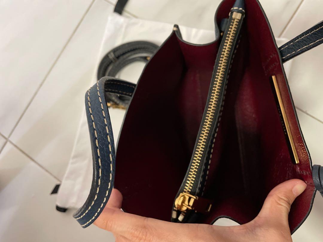 Marc Jacobs Navy the mini Grind crossbody Women s Fashion Bags