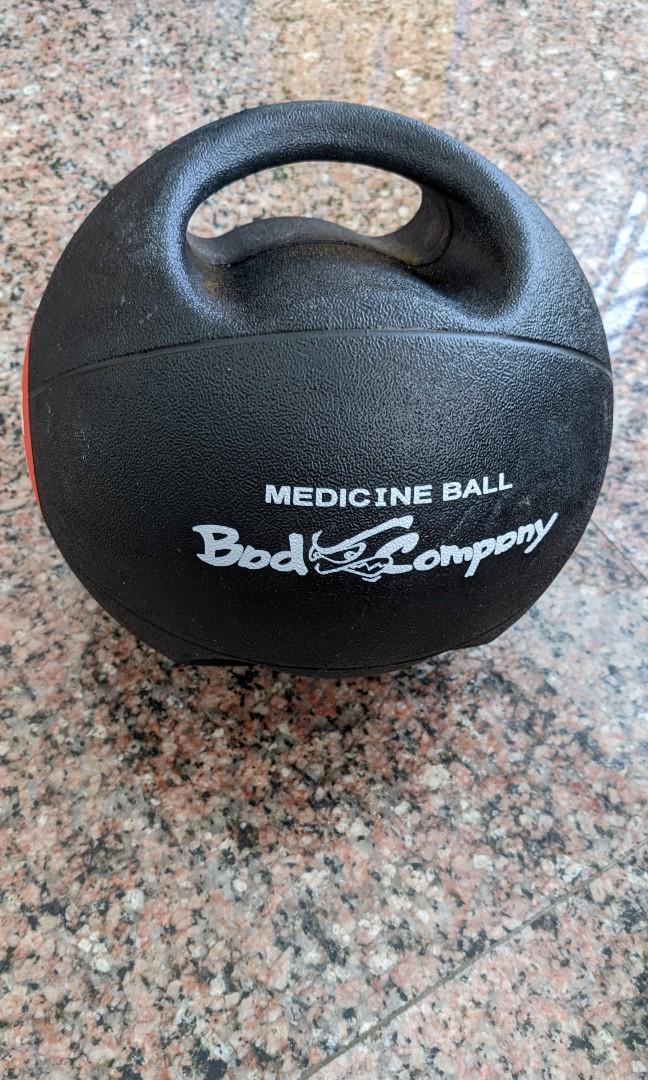 Medicine Ball 10KG with Handles, Sports Equipment, Exercise & Fitness