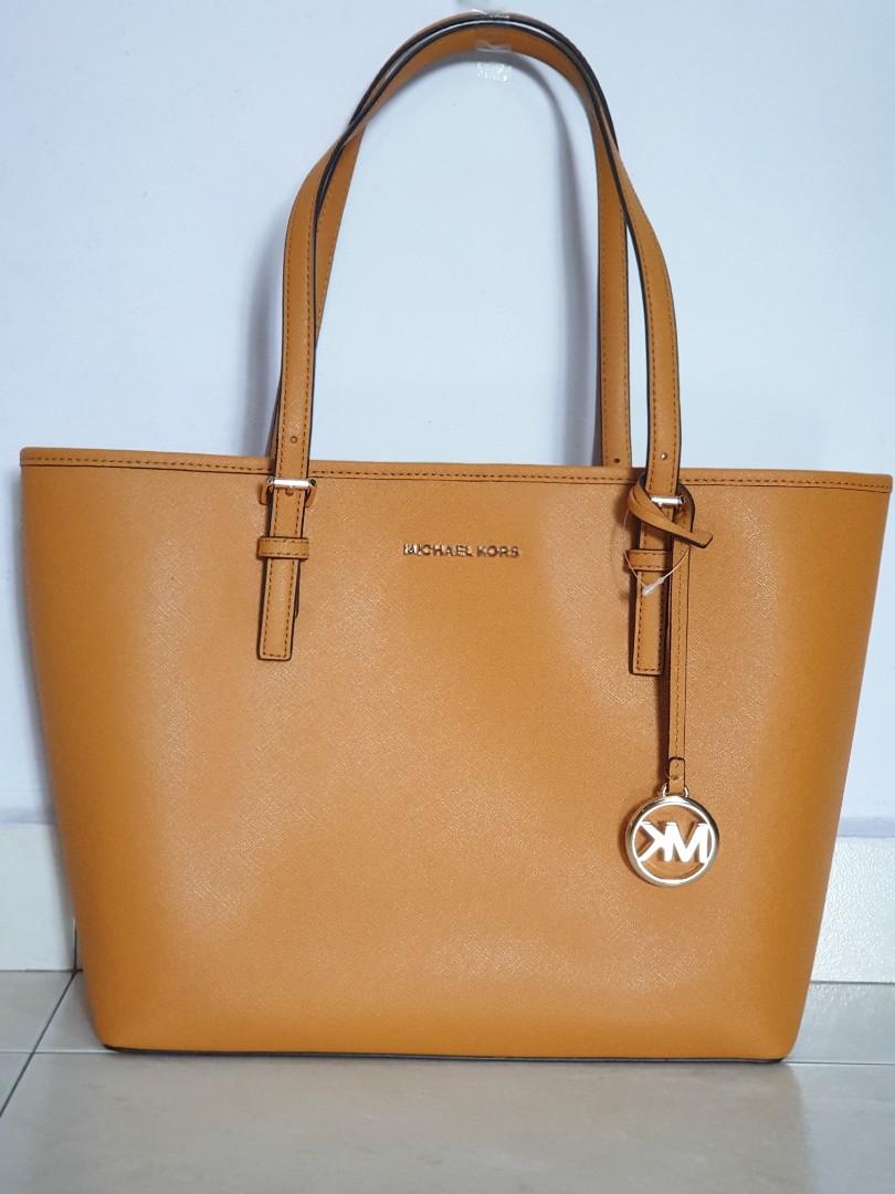 Michael Kors Carry All Tote, Women's Fashion, Bags & Wallets, Shoulder