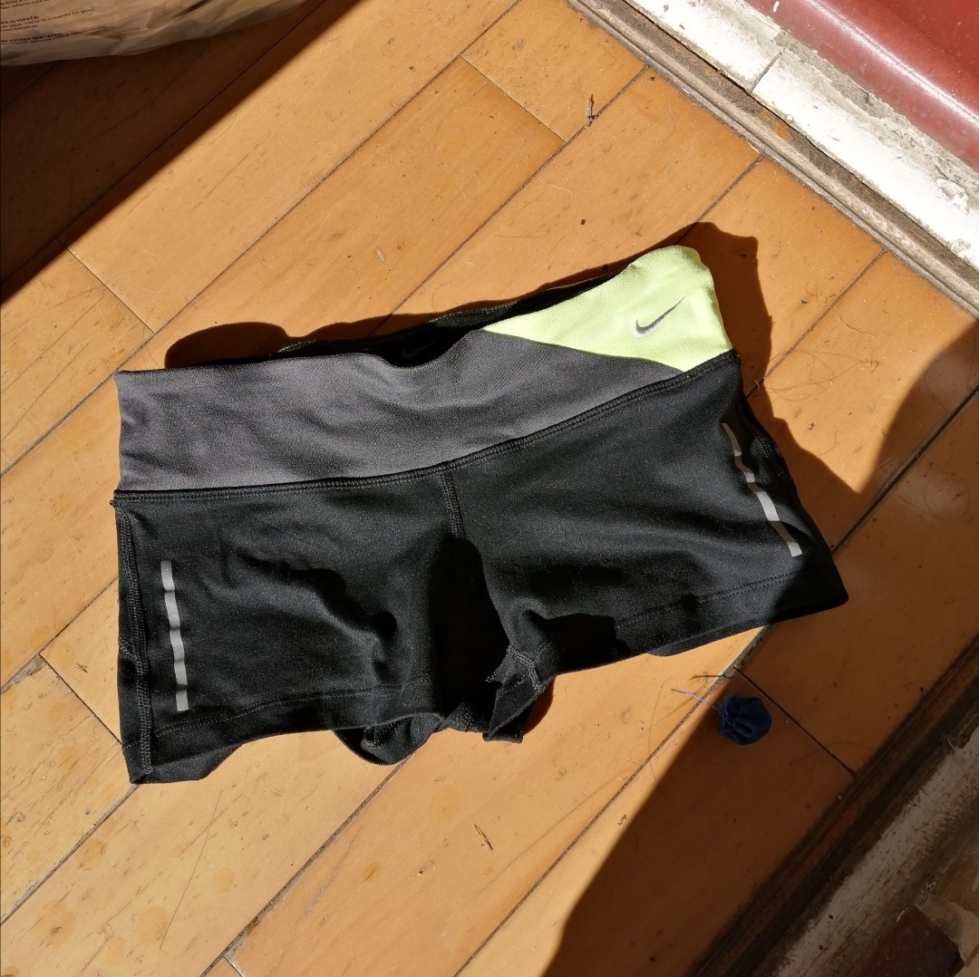 Nike Dri Fit shorts, Women's Fashion 