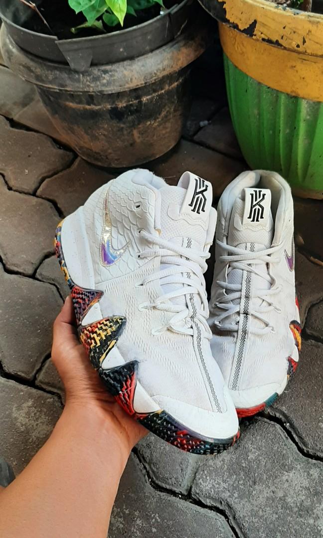 Kyrie 4 march hotsell madness on feet