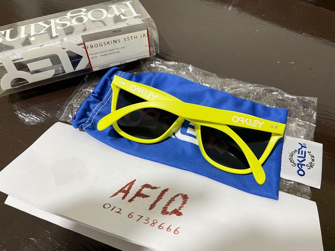 Oakley Frogskins 35th Anniversary Neon Yellow, Men's Fashion, Watches &  Accessories, Sunglasses & Eyewear on Carousell