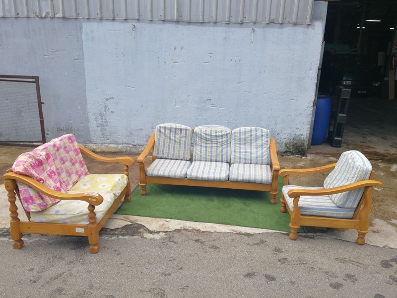 PK038 * Kerusi Kayu 1+2+3 Sofa Set Rubber Wood, Furniture & Home Living
