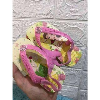 preloved disney belle baby havaianas