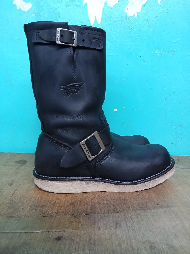 Red wing boots, Men's Fashion, Footwear, Boots on Carousell