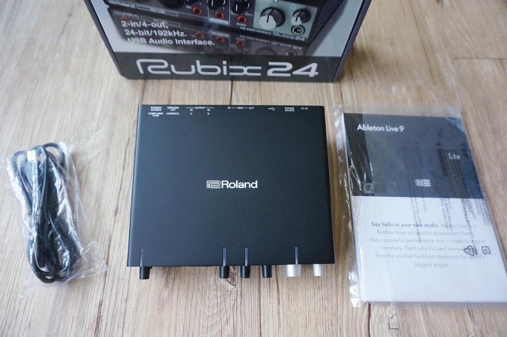 Roland Rubix24 錄音介面rubix 24, 興趣及遊戲, 音樂, 樂器在旋轉拍賣