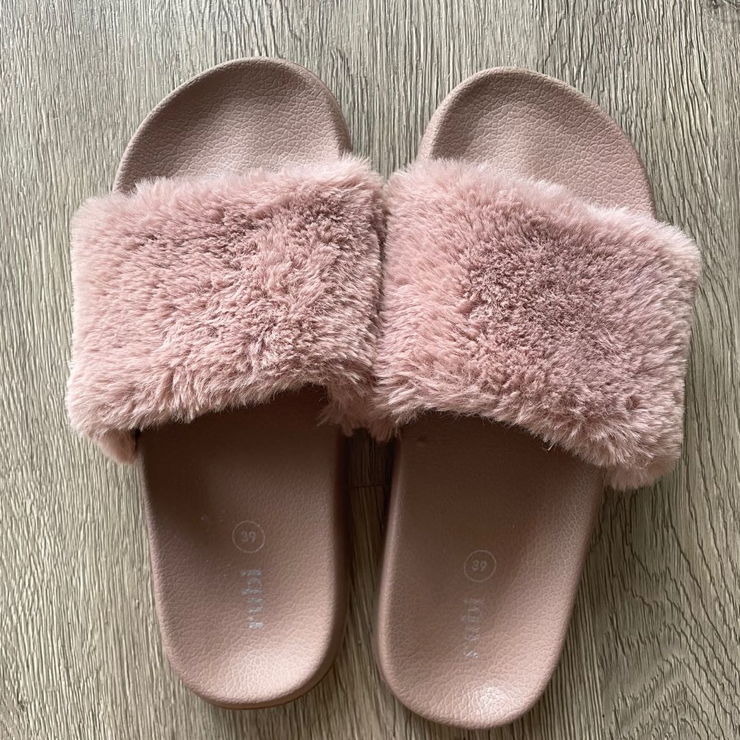 Sandal bulu rubi store