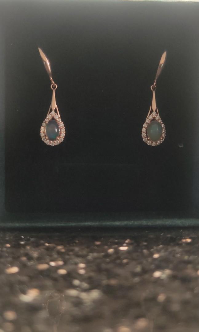 Gold opal earrings outlet