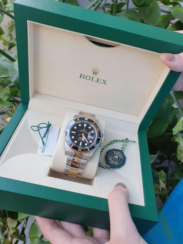 SAYANG SUAMI PACAR YAYANK Gooddeal BNIB Rolex Submariner