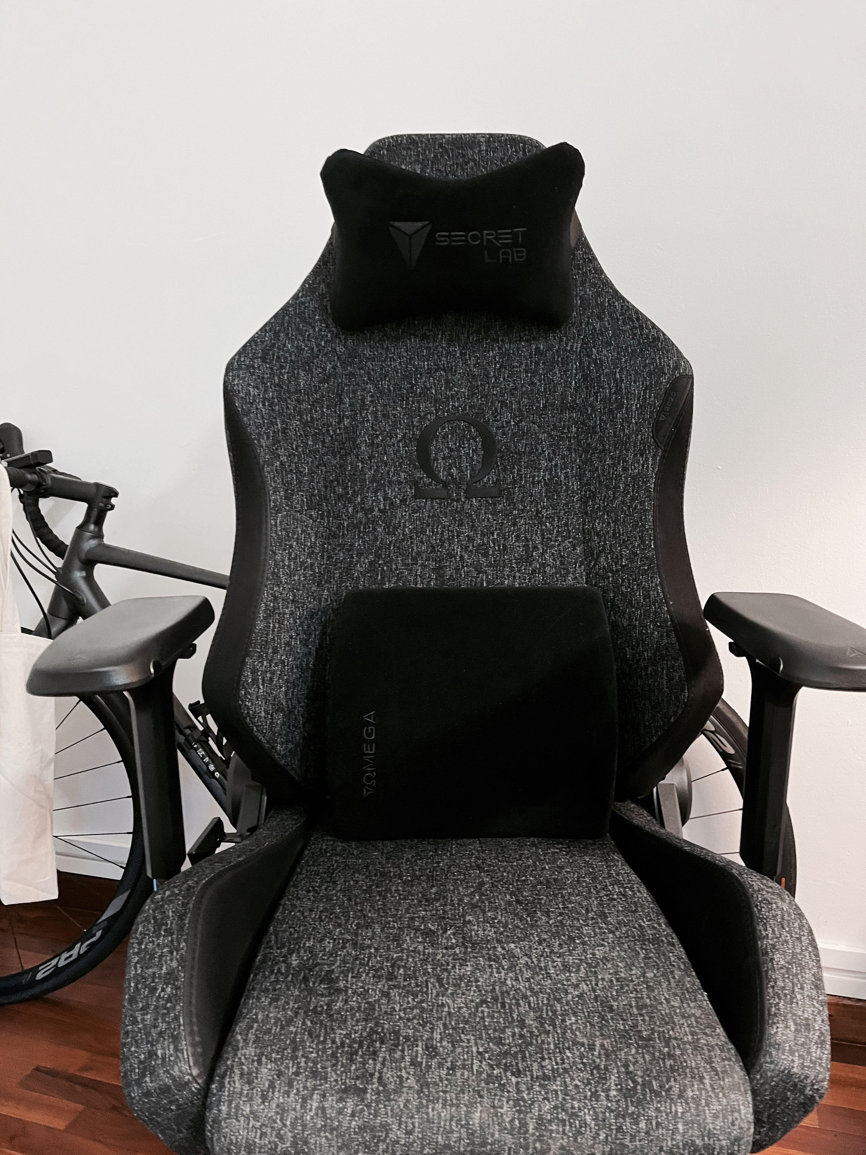 Secretlab Omega 2020 Softweave with free fabric cleaner, Furniture