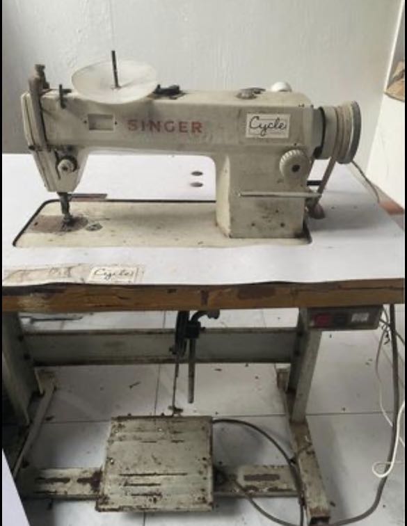 SINGER HIGH SPEED Sewing machine, Everything Else, Others on Carousell