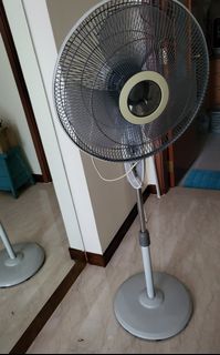 (Category: ) located in . Submitted by celia1989 (Listing ID 1163383975, Image 1). Description: .