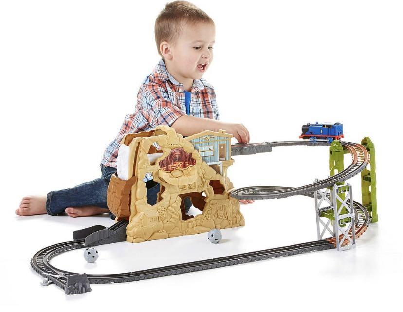 Trackmaster cheap volcano drop