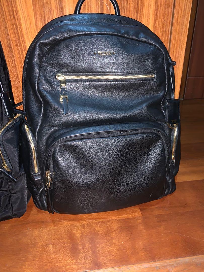 Tumi Backpack carson black preloved 