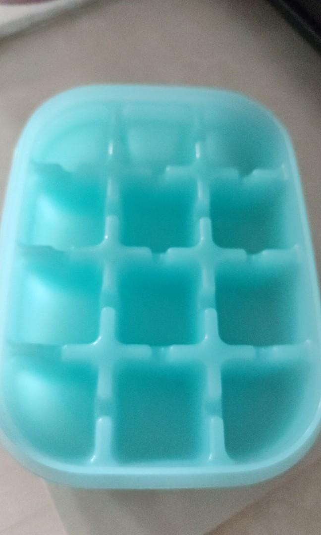 Tupperware Mini ice cube trays, Everything Else on Carousell