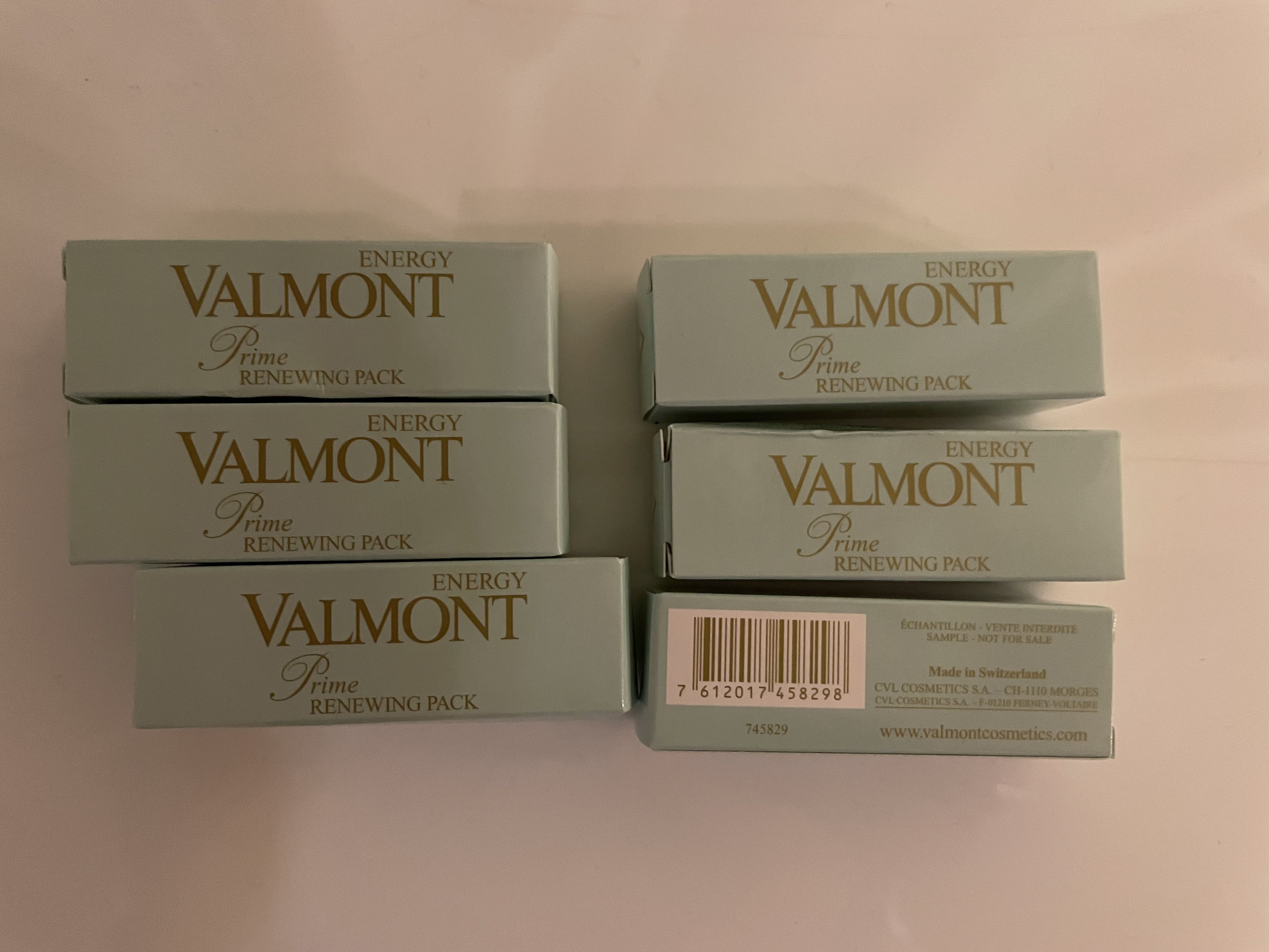 Valmont renewing pack 5ml, 美容＆化妝品, 健康及美容 皮膚護理, 面部 面部護理 Carousell