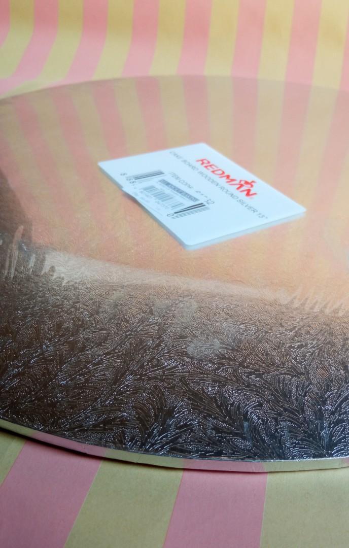 Wooden Cake Board (Category: Bakeware) located in Manila. Submitted by becoming.jane (Listing ID 1163346997, Image 2). Description: 🔸Vacuum Sealed 🔸Wooden 13 inch Payment: GCash / BDO Feel free to message me for any inquiries about this item or if you need additional pics . 💌.