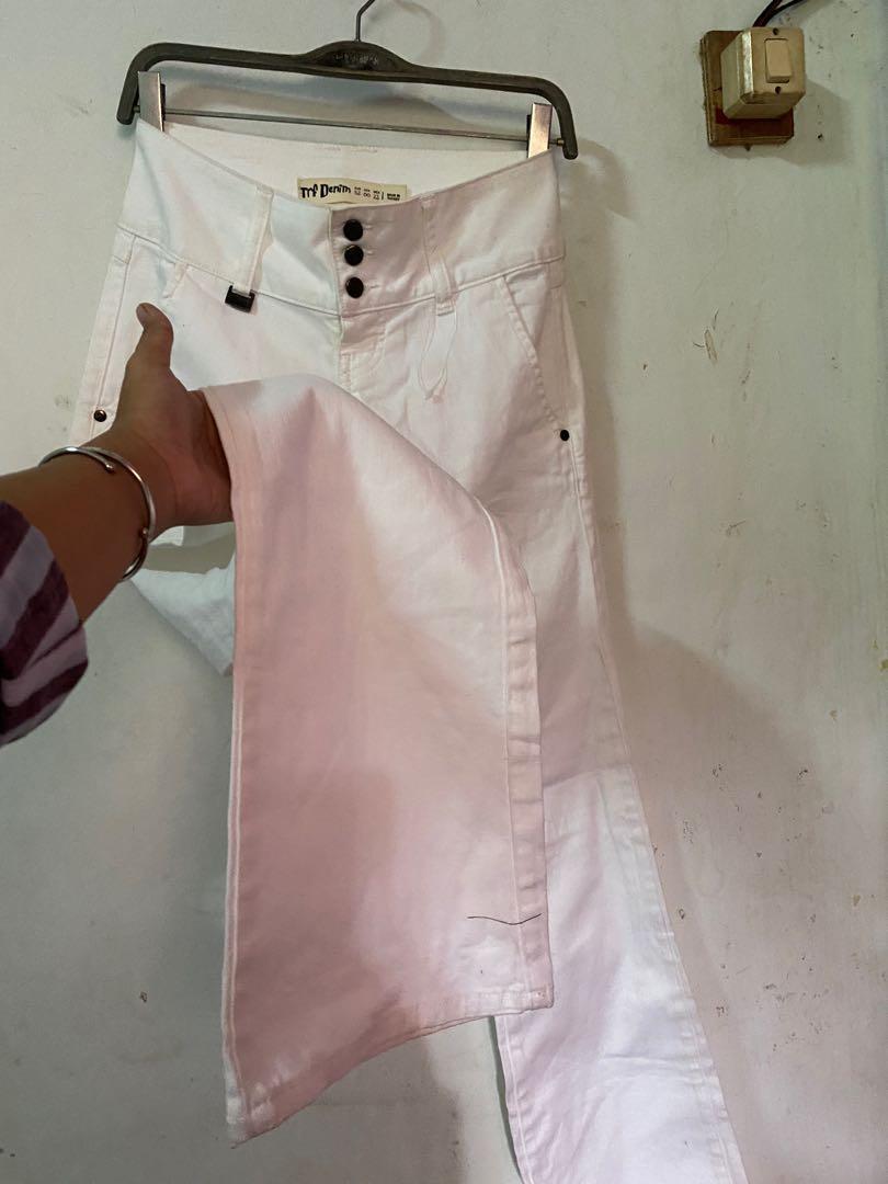 Zara white flare denim, Fesyen Wanita 