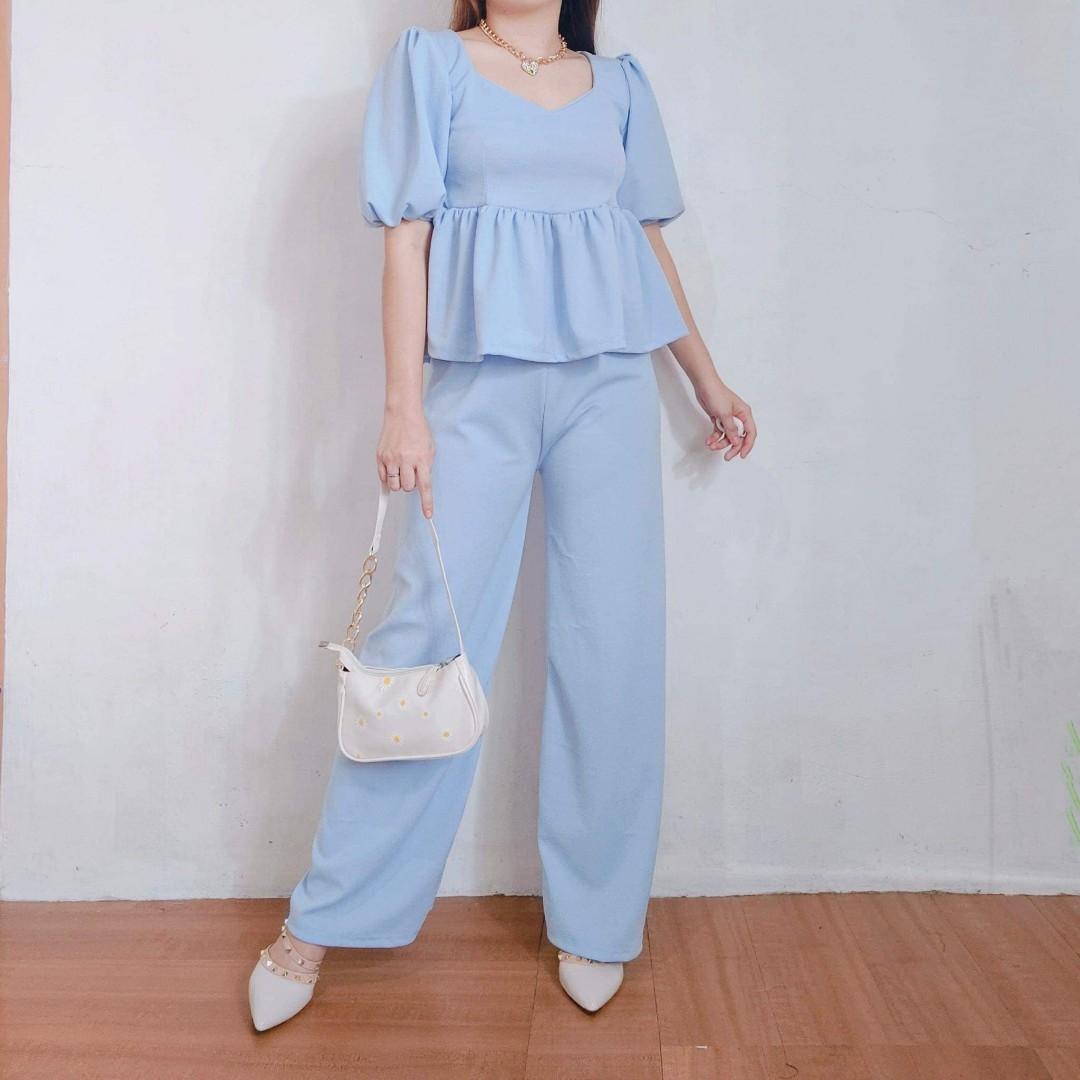 ZELDA PLUS SIZE COORDINATES (Category: Sets or Coordinates) located in Cainta. Submitted by agirlnamedkatkatII (Listing ID 1163317022, Image 3). Description: ZELDA REGULAR SIZE COORDINATES P350.00 FREESIZE CAN FIT FROM SMALL-SEMI LARGE (24-30 WAISTLINE) FABRIC: CREPE FABRIC MODEL'S HEIGHT : 5'2 PLUS 2 INCHES HEELS (5'4) NOTE: PLEASE PROBABLY 2ND AND 3RD COLOR OPTIONS.