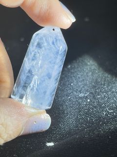 （分類：）位於 。 由 esther.vincent.crystals.09 提交（商品編號 1158700912，圖片 1）。簡介： 。